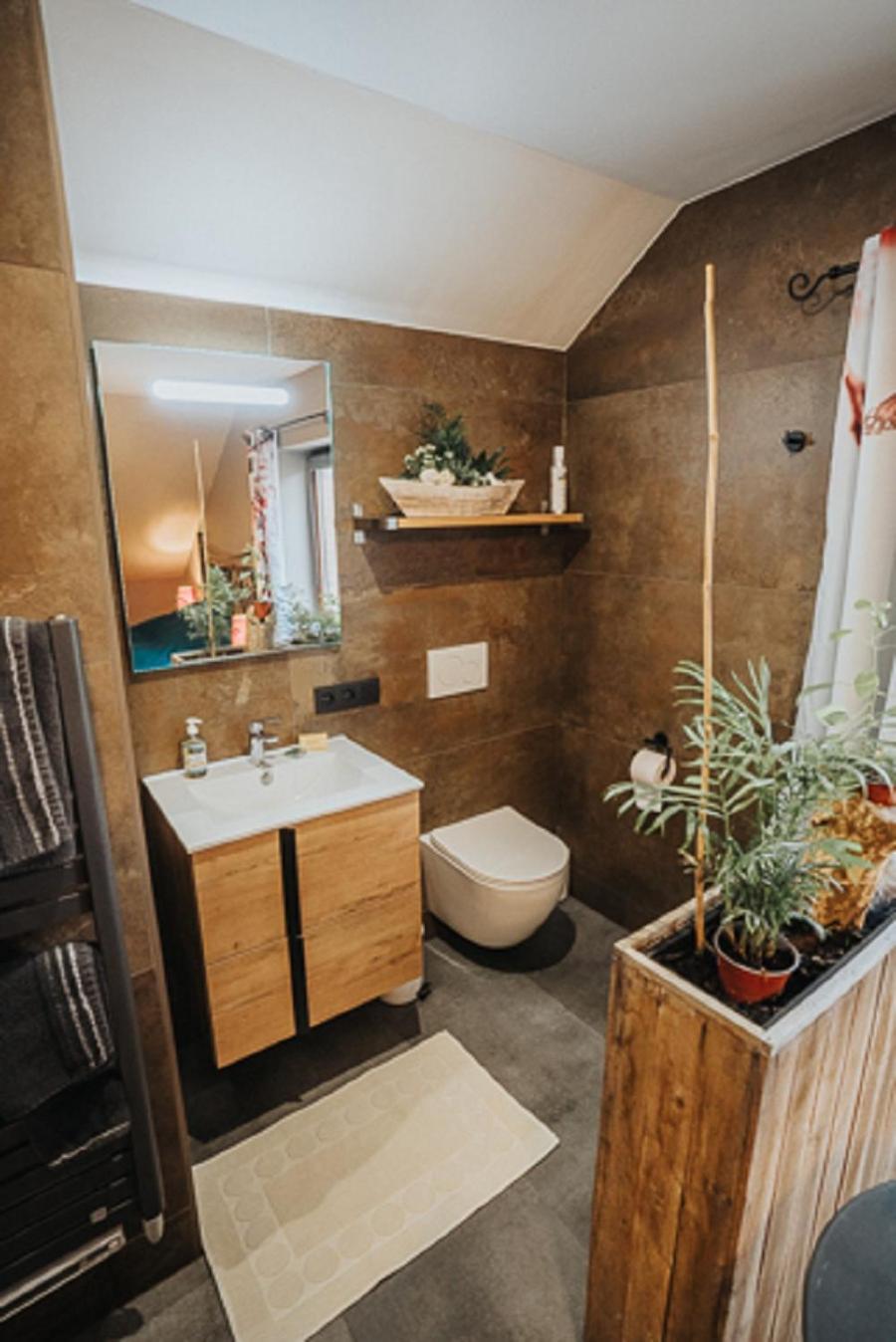 Le Refuge De Kila Bed & Breakfast เวมส์ ภายนอก รูปภาพ